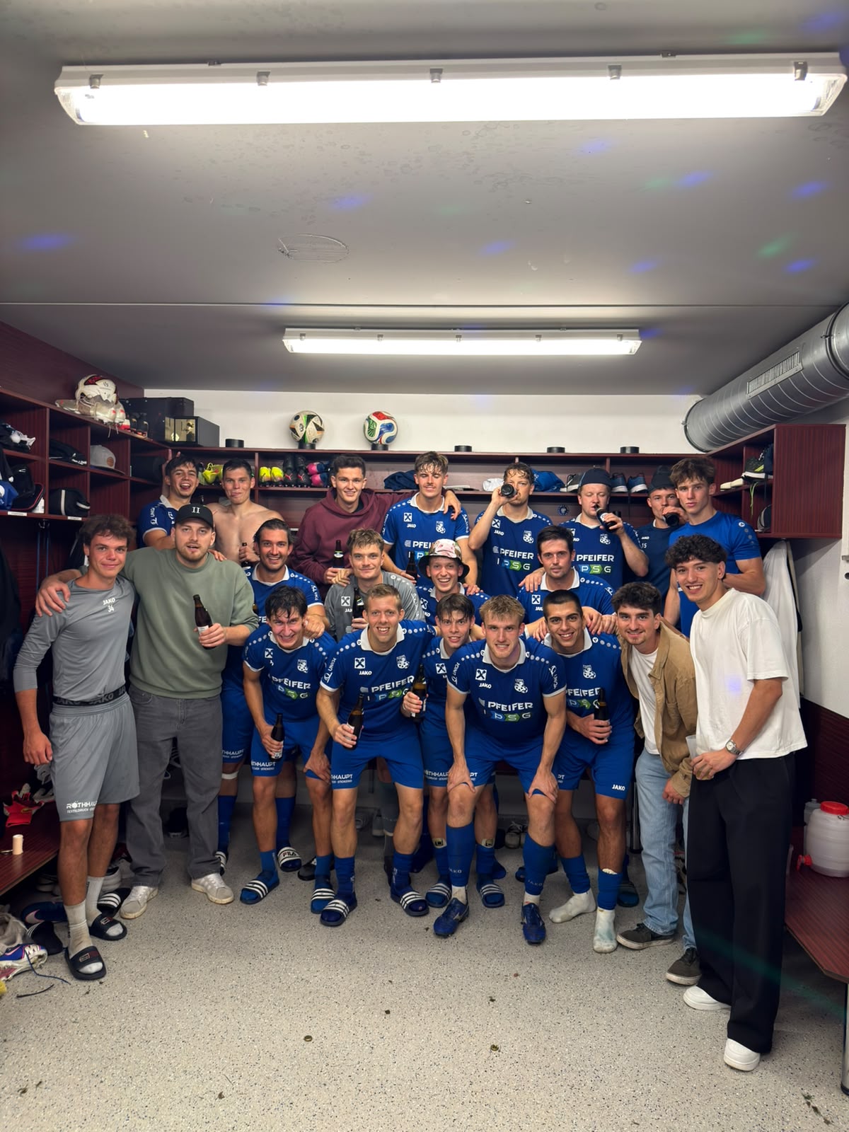 Erfolgreicher Auftakt in die Saison 🔵⚪️